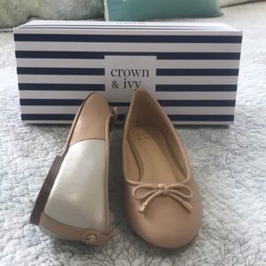 Crown and Ivy flats